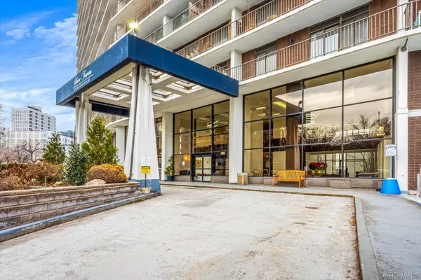 25-40 Shore BLVD #5E, Astoria, NY 11102