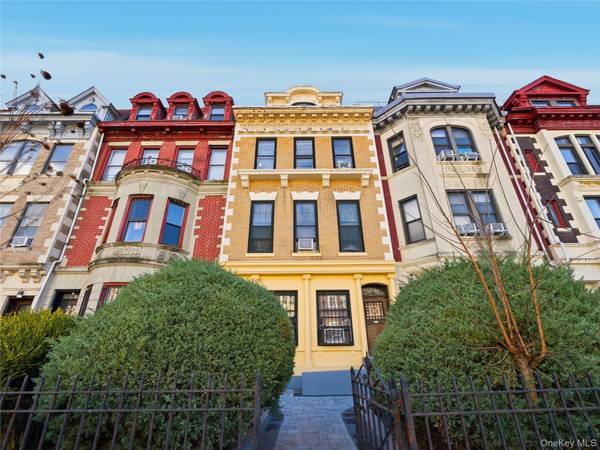 372 Parkside AVE, Brooklyn, NY 11226