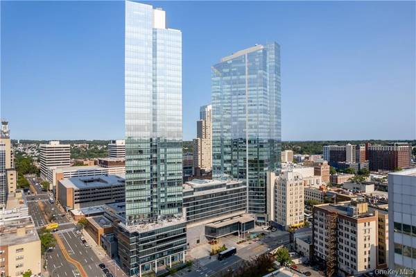 1 Renaissance Square #10G, White Plains, NY 10601