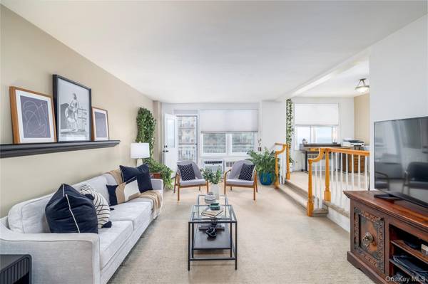 522 Shore RD #6C, Long Beach, NY 11561