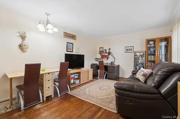 74-22 220th #Lower, Oakland Gardens, NY 11364