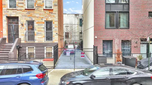 63 Irving PL, Brooklyn, NY 11238
