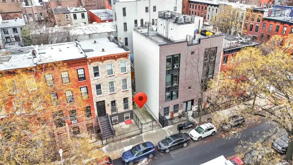 63 Irving PL, Brooklyn, NY 11238