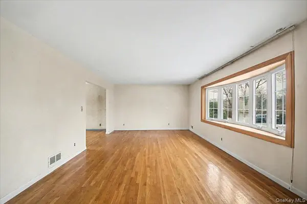 39 Claire AVE, New Rochelle, NY 10804