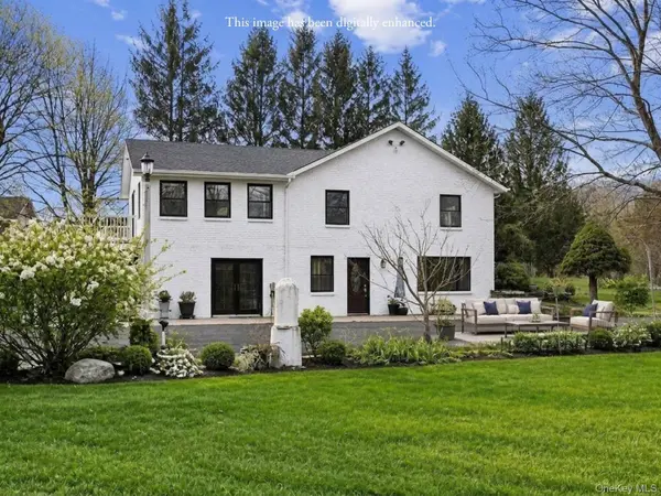 463 McKinstry RD, Gardiner, NY 12525