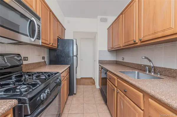 3515 Henry Hudson Pkwy #10F, Bronx, NY 10463