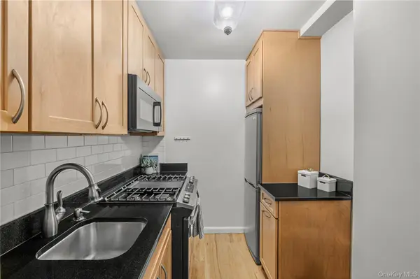 800 Grand Concourse #2BS, Bronx, NY 10451
