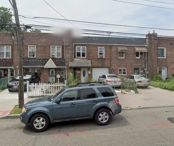10210 189th ST, Hollis, NY 11423