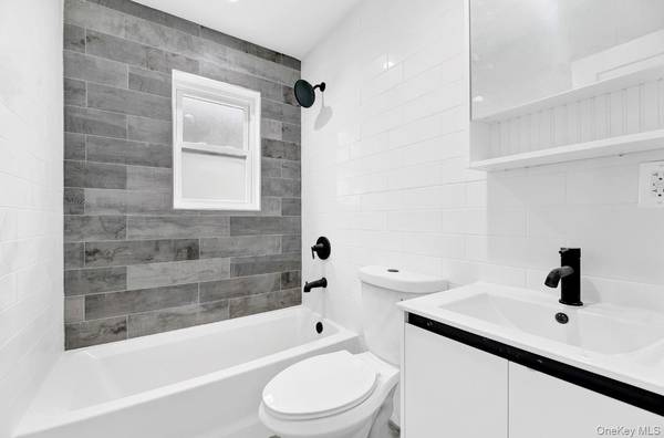 72-31 Hillmeyer AVE, Arverne, NY 11692