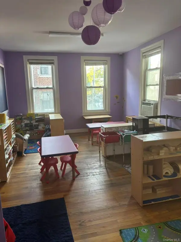 14515 34th AVE #1st FL, Flushing, NY 11354
