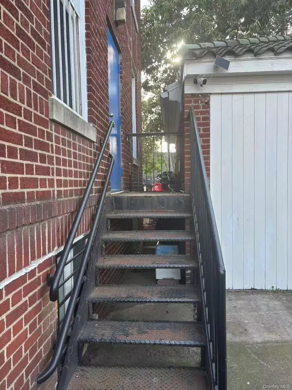 14515 34th AVE #1st FL, Flushing, NY 11354