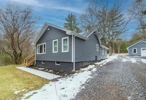 183 Mill RD, Olivebridge, NY 12461