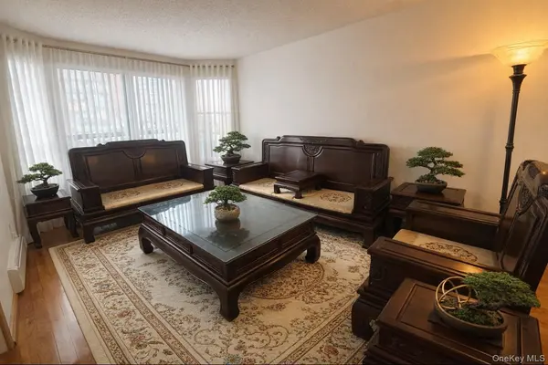 918 Wheeler AVE #918A, Bronx, NY 10473