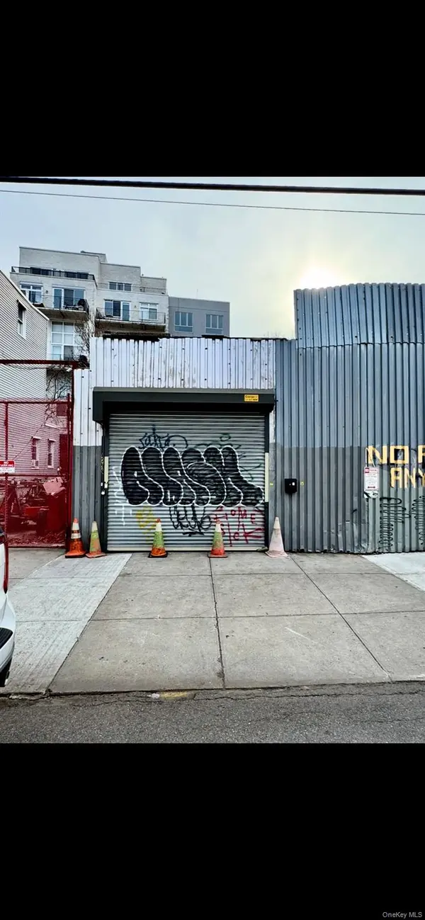 250 Skillman AVE, Brooklyn, NY 11211