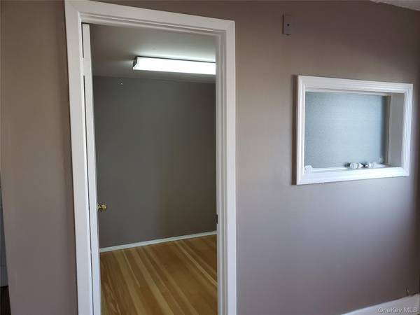 48 Burd ST #101, Nyack, NY 10960
