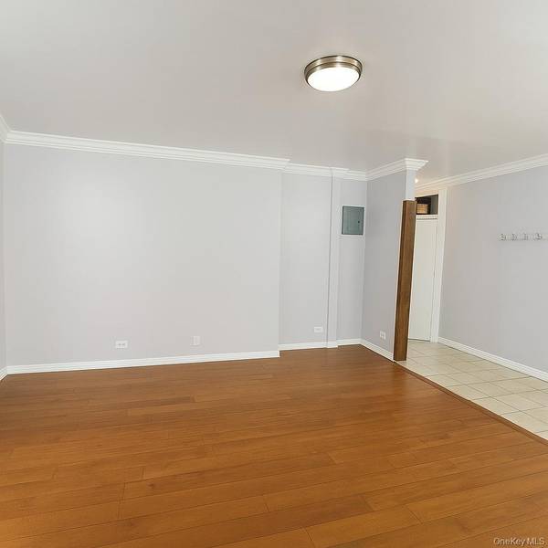 8708 Justice AVE #1B, Elmhurst, NY 11373