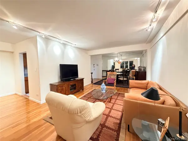 142-05 Roosevelt AVE #519, Flushing, NY 11354