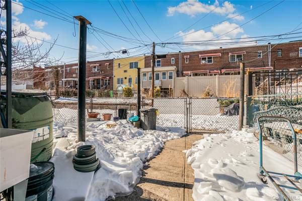 904 E 54th ST, Brooklyn, NY 11234