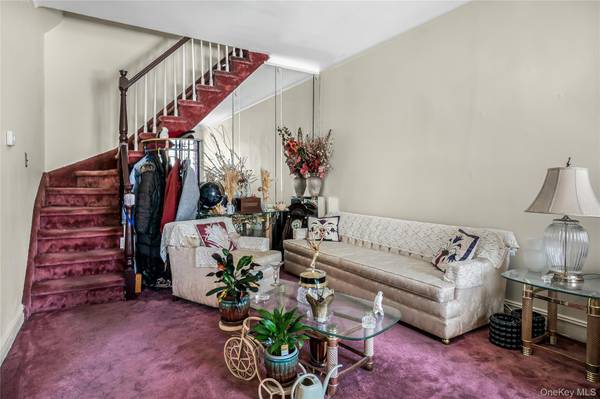 904 E 54th ST, Brooklyn, NY 11234