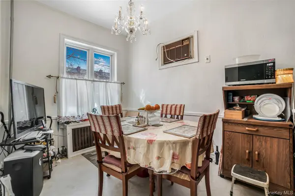 904 E 54th ST, Brooklyn, NY 11234