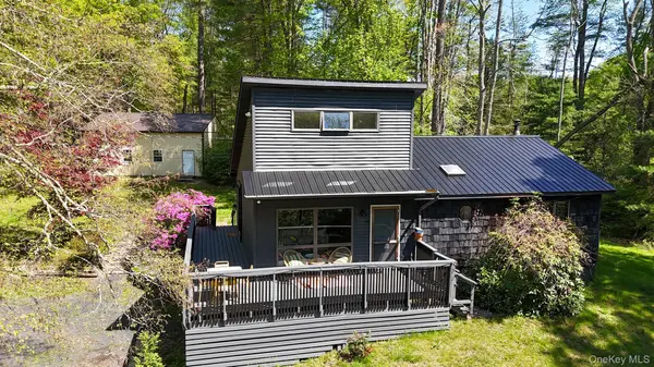 182 Rio Dam RD, Glen Spey, NY 12737