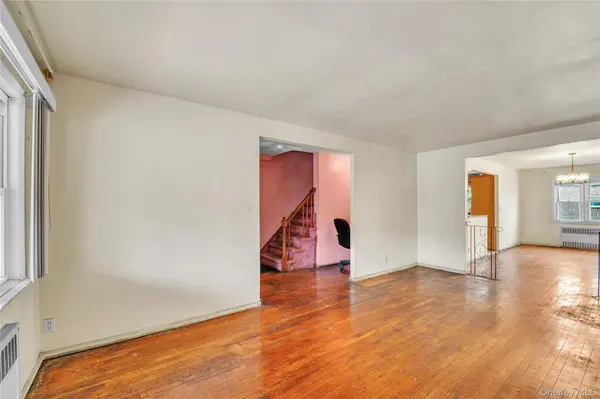 944 E 106th ST, Brooklyn, NY 11236