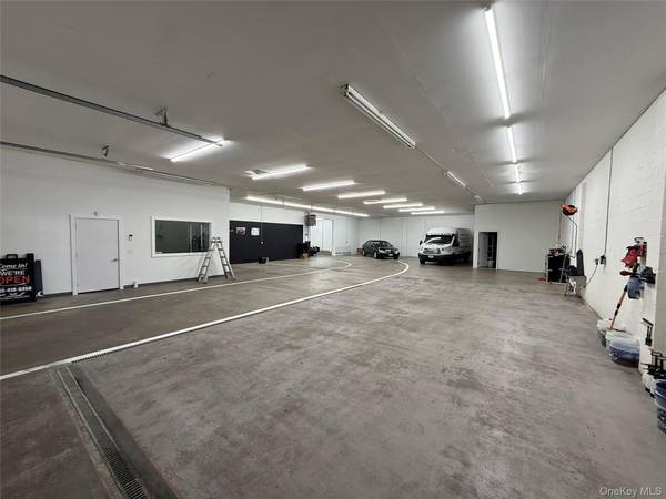 2681 Route 17M #Building 3, Goshen, NY 10924