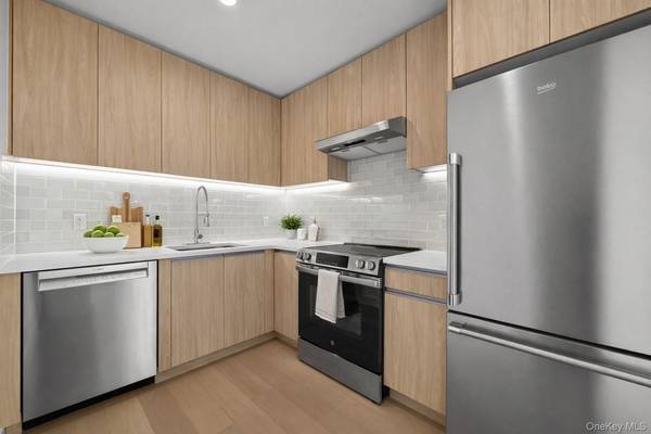 150-02 Northern BLVD #6F, Flushing, NY 11354