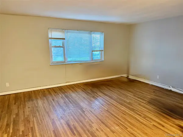 2832 Harding AVE, Bronx, NY 10465
