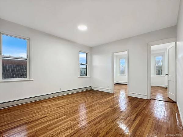 2819 Coddington AVE, Bronx, NY 10461