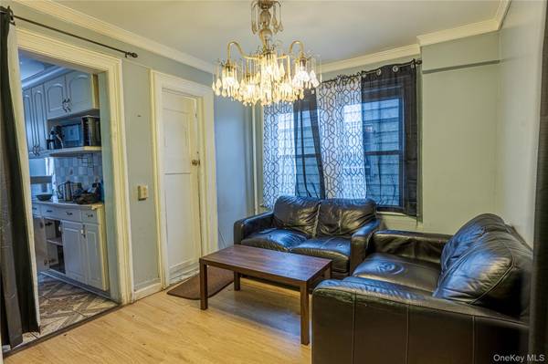 12406 111th AVE, Richmond Hill, NY 11420