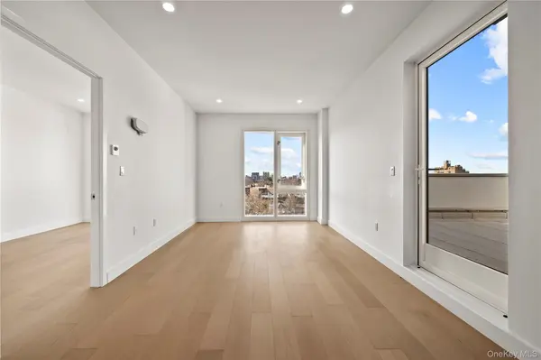 150-02 Northern BLVD #6E, Flushing, NY 11354