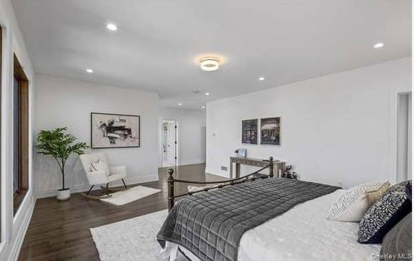 249 Calhoun AVE, Bronx, NY 10465