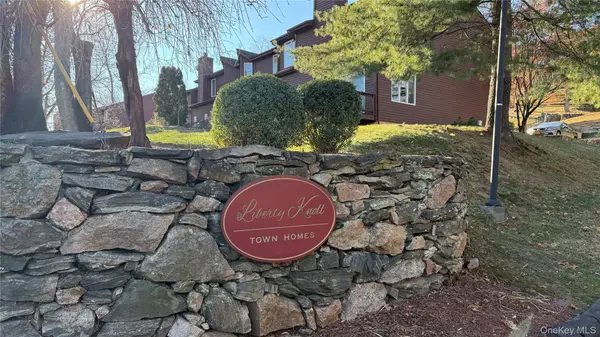 8 Davids LN, Ossining, NY 10562