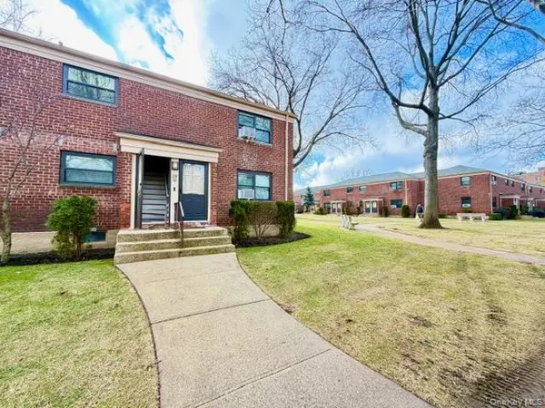 218-02 73rd AVE #397A2, Bayside, NY 11364