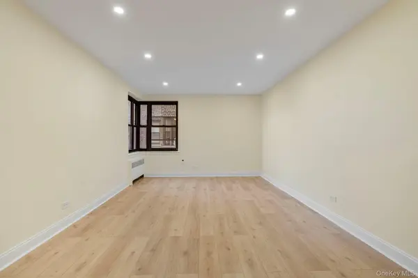 32-25 88 ST #310, East Elmhurst, NY 11369