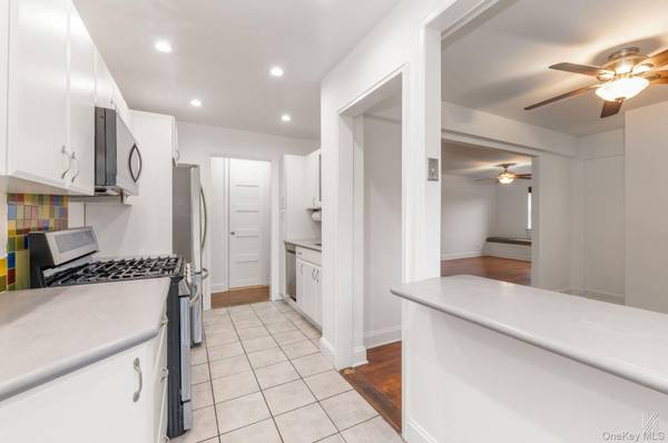 34-10 94th ST #6G, Jackson Heights, NY 11372