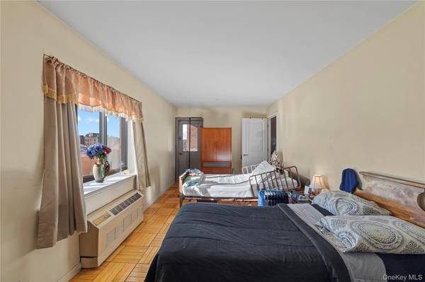 1600 Parkview AVE #7C, Bronx, NY 10461