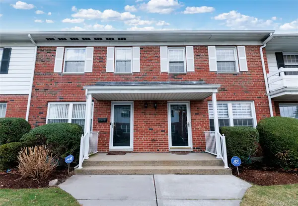 678 Front ST #E, Hempstead, NY 11550