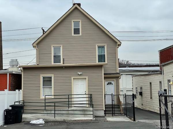 82-84 W Railroad AVE, Garnerville, NY 10923