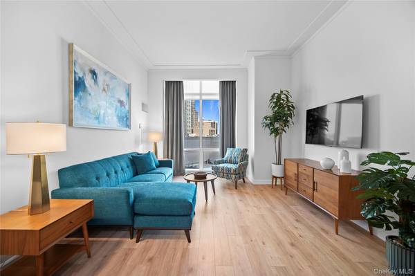 1 Renaissance Square #10C, White Plains, NY 10601