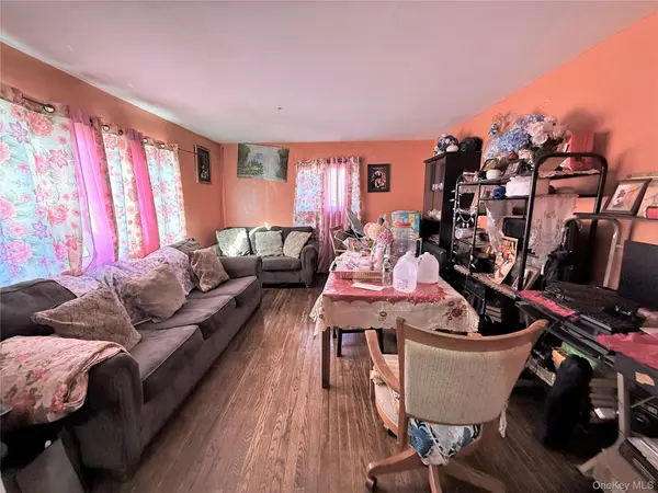 3840 Linden PL, Hempstead, NY 11550
