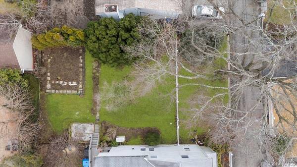 13 Elm ST, Greenvale, NY 11548