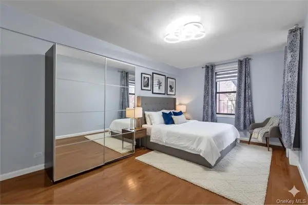110-45 71St RD #3N, Forest Hills, NY 11375