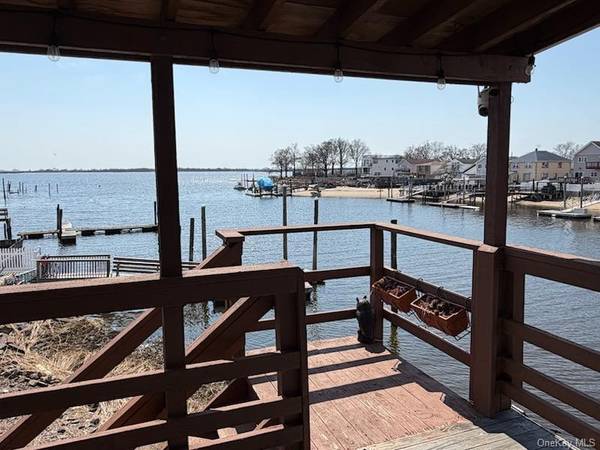 9934 164th AVE, Howard Beach, NY 11414