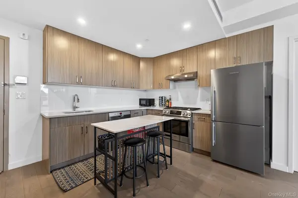 8808 Justice AVE #6G, Elmhurst, NY 11373