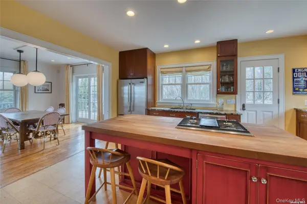 2100 Youngs RD, Orient, NY 11957