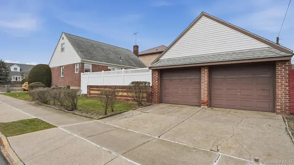 8357 251st ST, Bellerose, NY 11426
