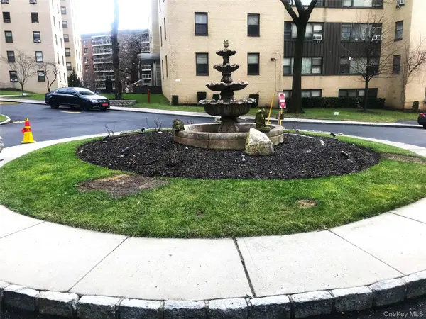 8 Fordham Hill OVAL ##6B, Bronx, NY 10468
