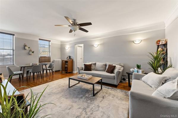 472 Gramatan AVE #Bldg 6, Unit BB4, Mount Vernon, NY 10552